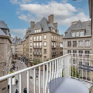https://lile-aux-mouettes-en-plein-intra-muros.inbrittany.com